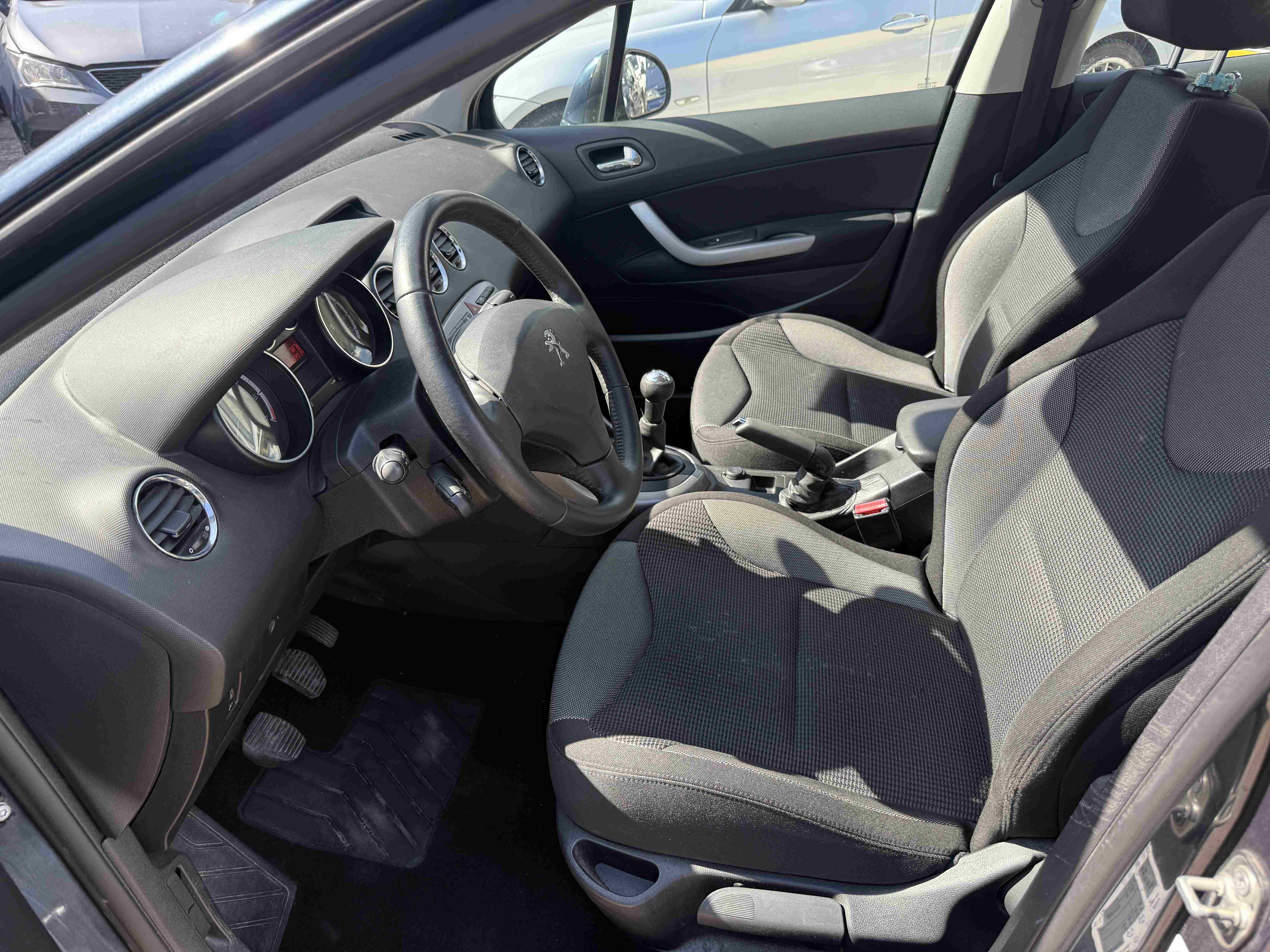 Peugeot 308 1.6 VTi 120ch Active